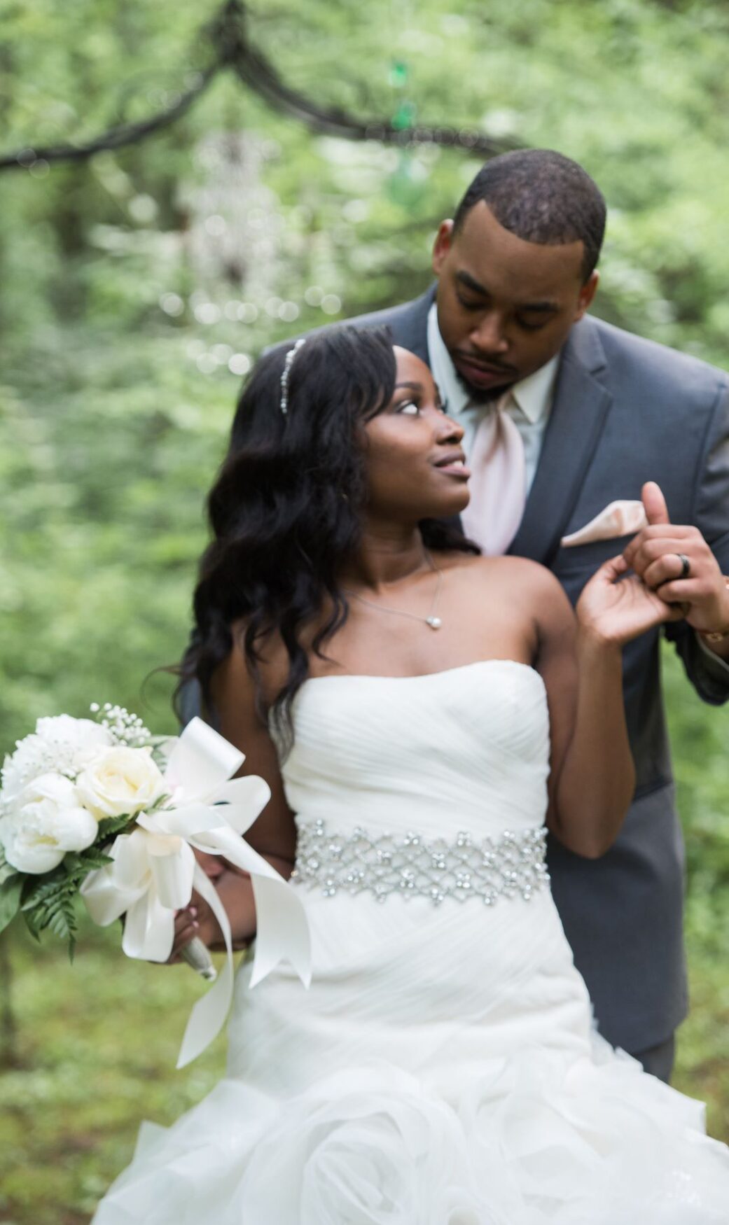 36 Tried-and-True Wedding Photo Poses