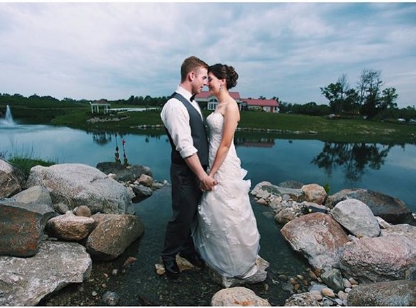 elopement on the water